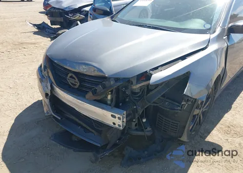 2018 Nissan Altima 2.5 Sr from USA, damaged, VIN 1N4AL3AP1JC236199